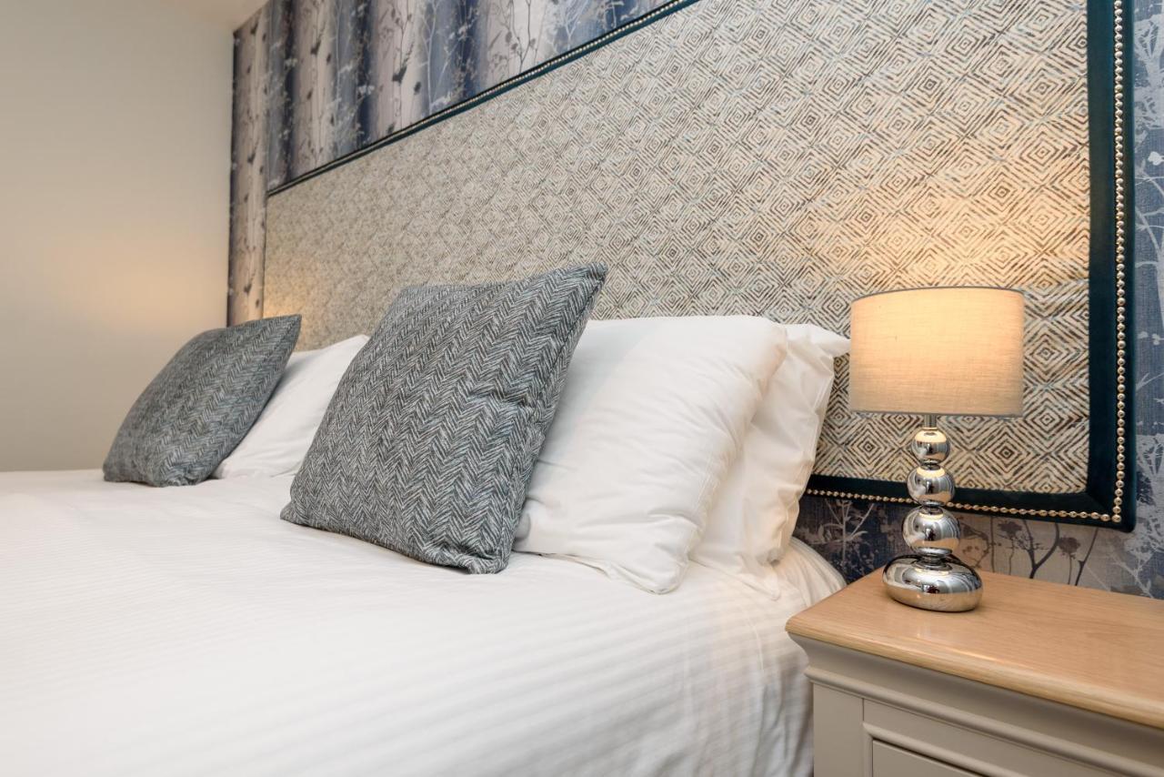 Portbyhan Hotel Looe Bagian luar foto